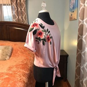 NWOT Pink Floral Embroidered Top